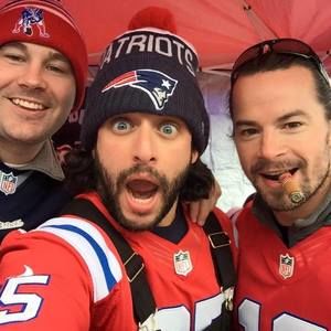 Meet your Posher, Carlos